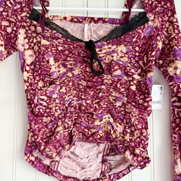 Free People Size S Long Sleeve Layer It On Me Ruched Crop in red combo NEW! - Picture 7 of 9